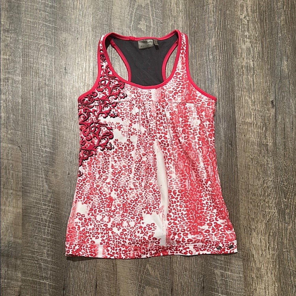 Athleta Red and White Graphic Fitted Tank Top